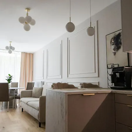 Arte - Reduta 63 - Garaz Faktura Vat Apartment